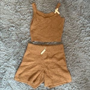 Kim Kardashian SKIMS set. Size L/XL.